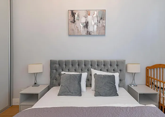 Riverside 1 Bd By Hostlovers דירה קובנה