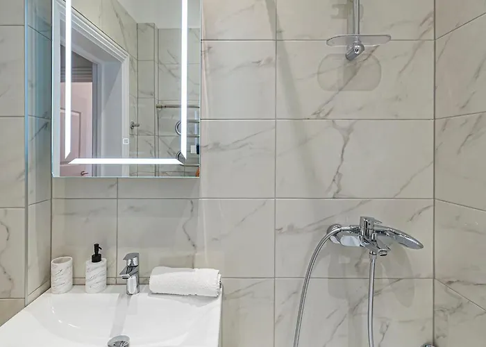 Riverside 1 Bd By Domvia 公寓