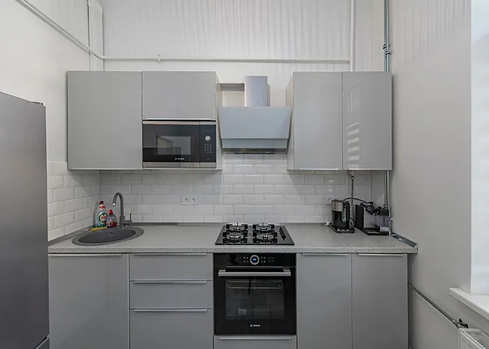 Riverside 1 Bd By Domvia *